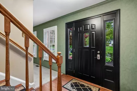 Entry Way - 110 Summit Hall Rd, Gaithersburg, MD 20877 photo 1 of 8