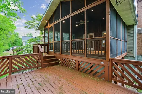 Exterior - 110 Summit Hall Rd, Gaithersburg, MD 20877 photo 9 of 19