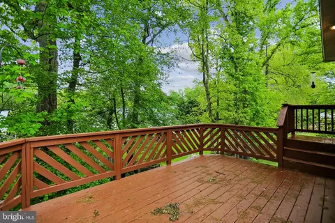 Exterior - 110 Summit Hall Rd, Gaithersburg, MD 20877 photo 11 of 19