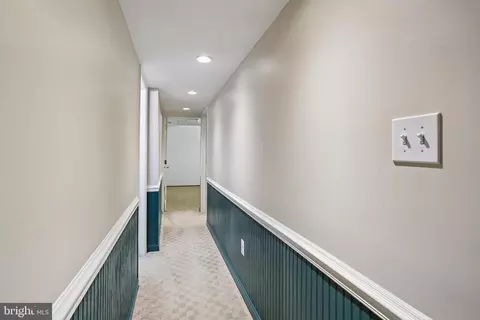 Entry Way - 110 Summit Hall Rd, Gaithersburg, MD 20877 photo 8 of 8