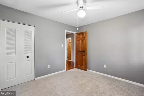 Bedroom - 110 Summit Hall Rd, Gaithersburg, MD 20877 photo 4 of 7