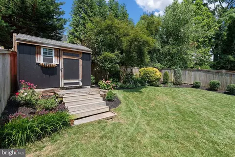 Exterior - 629 Potomac Ave, Silver Spring, MD 20910 photo 3 of 5
