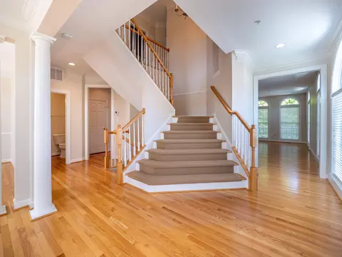 Entry Way - 30 Sharpstead Ln, Gaithersburg, MD 20878 photo 1 of 4