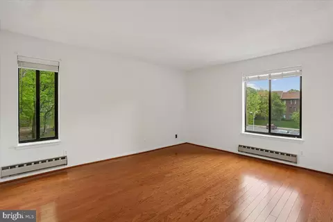 Living - 15210 Elkridge Way #91-2E, Silver Spring, MD 20906 photo 9 of 9