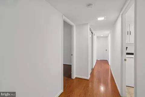 Entry Way - 15210 Elkridge Way #91-2E, Silver Spring, MD 20906 photo 5 of 7