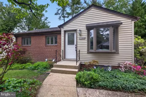 Exterior - 4068 Adams Dr, Silver Spring, MD 20902 photo 6 of 13