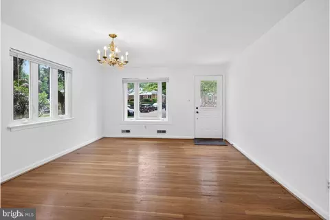 Living - 4068 Adams Dr, Silver Spring, MD 20902 photo 2 of 9