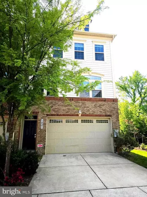 1021 Mutual Pl, Sandy Spring, MD 20860