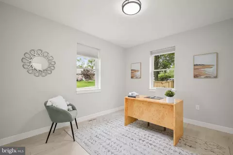 Other - 601 Ray Dr, Silver Spring, MD 20910 photo 3 of 16