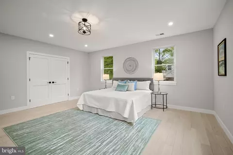 Bedroom - 601 Ray Dr, Silver Spring, MD 20910 photo 3 of 8
