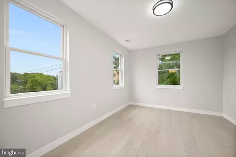 Other - 601 Ray Dr, Silver Spring, MD 20910 photo 11 of 16