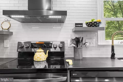 Kitchen - 14408 Culp Ct, Silver Spring, MD 20905 photo 3 of 6