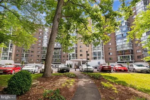 15107 Interlachen Dr #2-303, Silver Spring, MD 20906