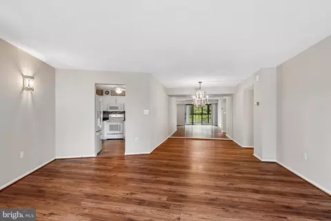 15107 Interlachen Dr #2-303, Silver Spring, MD 20906 photo 5