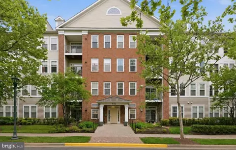 502 King Farm #206, Rockville, MD 20850