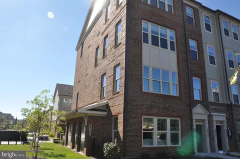 9610 Fields Rd #9610, Gaithersburg, MD 20878