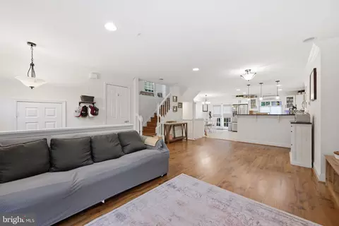 Entry Way - 2355 Massanutten Dr, Silver Spring, MD 20906 photo 2 of 3