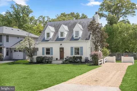 Exterior - 10318 Parkman Rd, Silver Spring, MD 20903 photo 2 of 8
