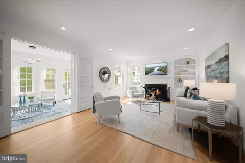 Living - 10318 Parkman Rd, Silver Spring, MD 20903 photo 1 of 4