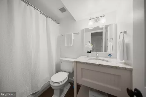 Bath - 10318 Parkman Rd, Silver Spring, MD 20903 photo 3 of 3