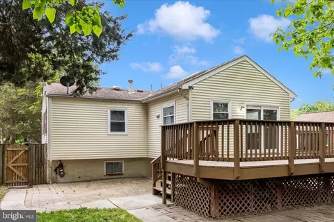 Exterior - 1507 Jasper St, Silver Spring, MD 20902 photo 4 of 11