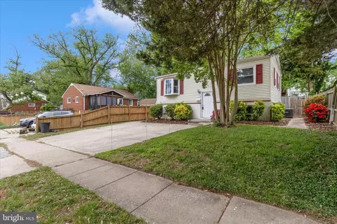 Exterior - 1507 Jasper St, Silver Spring, MD 20902 photo 3 of 11