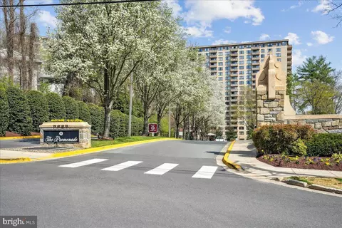 5225 Pooks Hill Rd #826N, Bethesda, MD 20814