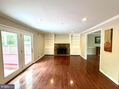Living - 13608 Creekside, Silver Spring, MD 20904 photo 9 of 14