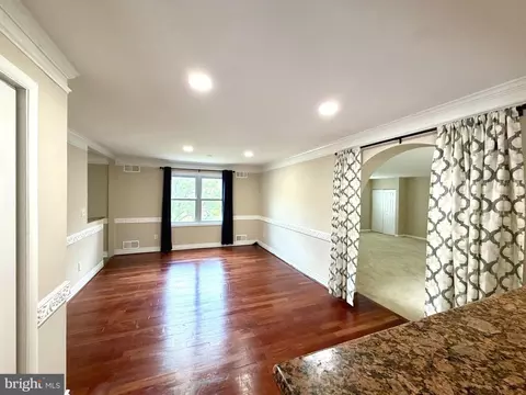 Living - 13608 Creekside, Silver Spring, MD 20904 photo 3 of 14