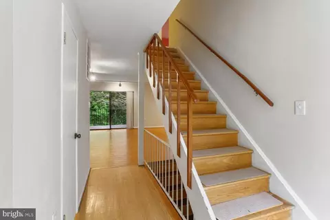 Entry Way - 10721 Deborah Dr, Potomac, MD 20854 photo 1 of 3