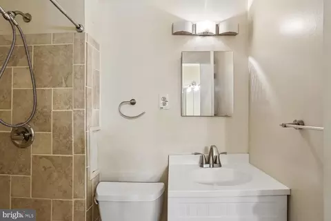 Bath - 10721 Deborah Dr, Potomac, MD 20854 photo 1 of 3