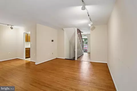Living - 10721 Deborah Dr, Potomac, MD 20854 photo 4 of 9