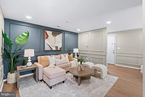 13128 Wonderland Way #22-301, Germantown, MD 20874