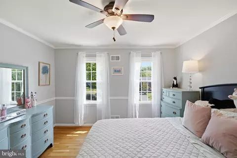 Bedroom - 15108 Centergate Dr, Silver Spring, MD 20905 photo 4 of 10