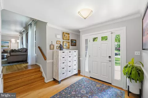 Entry Way - 15108 Centergate Dr, Silver Spring, MD 20905 photo 1 of 2