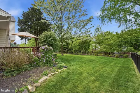 Exterior - 15108 Centergate Dr, Silver Spring, MD 20905 photo 8 of 15