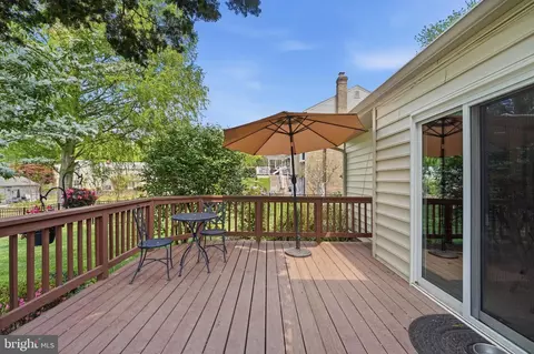 Exterior - 15108 Centergate Dr, Silver Spring, MD 20905 photo 6 of 15