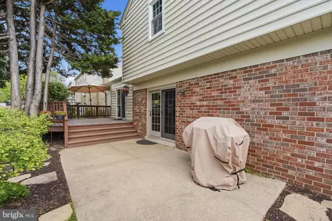 Exterior - 15108 Centergate Dr, Silver Spring, MD 20905 photo 7 of 15