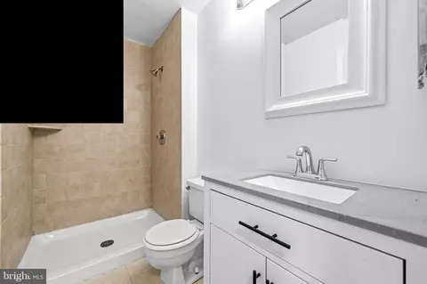 Bath - 5 Normandy Square Ct #1-B, Silver Spring, MD 20906 photo 1 of 2