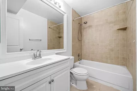 Bath - 5 Normandy Square Ct #1-B, Silver Spring, MD 20906 photo 2 of 2