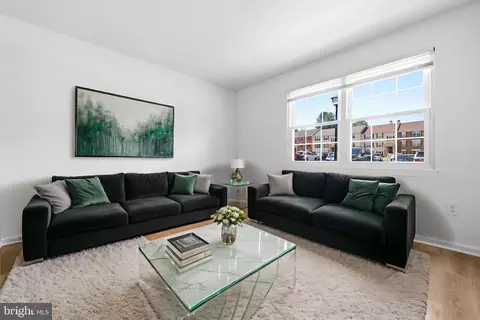 Living - 5 Normandy Square Ct #1-B, Silver Spring, MD 20906 photo 1 of 4