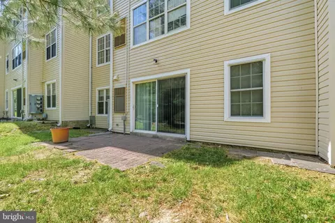 Exterior - 5 Normandy Square Ct #1-B, Silver Spring, MD 20906 photo 3 of 7
