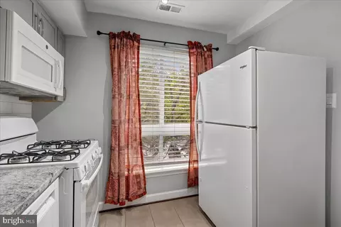 Kitchen - 3940 Bel Pre Rd #6, Silver Spring, MD 20906 photo 3 of 3
