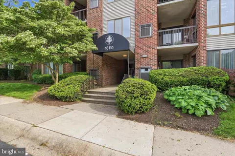 18110 Chalet Dr #104, Germantown, MD 20874