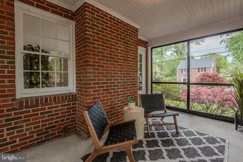 Exterior - 9110 Sudbury Rd, Silver Spring, MD 20901 photo 5 of 14
