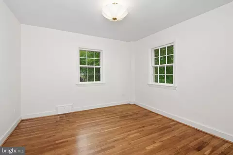 Bedroom - 9110 Sudbury Rd, Silver Spring, MD 20901 photo 7 of 7