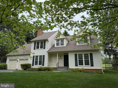 8405 Saint Regis Way, Gaithersburg, MD 20886