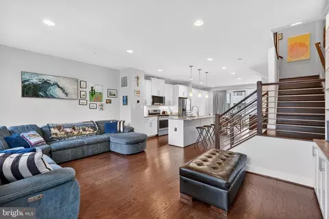 5138 Longstone Way, North Bethesda, MD 20852