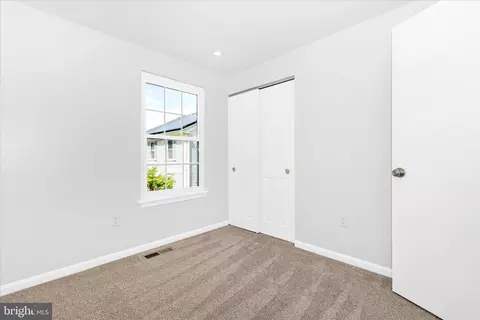 Bedroom - 2604 Ashmont Ter, Silver Spring, MD 20906 photo 2 of 2