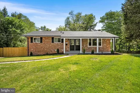Exterior - 11716 Lovejoy St, Silver Spring, MD 20902 photo 2 of 4